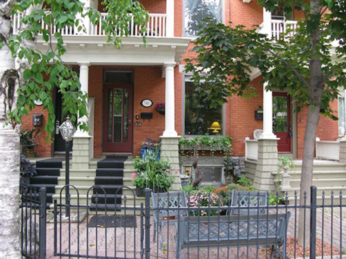 Avalon Bed And Breakfast Ottawa Exterior foto